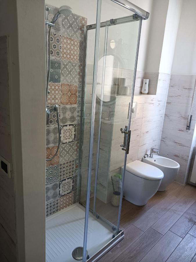 לה ספציה Deco & Retro Apartment מראה חיצוני תמונה