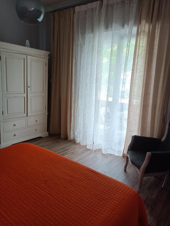 לה ספציה Deco & Retro Apartment מראה חיצוני תמונה