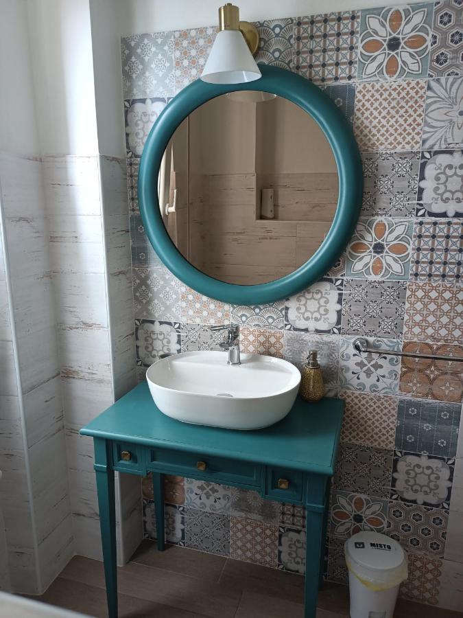 לה ספציה Deco & Retro Apartment מראה חיצוני תמונה