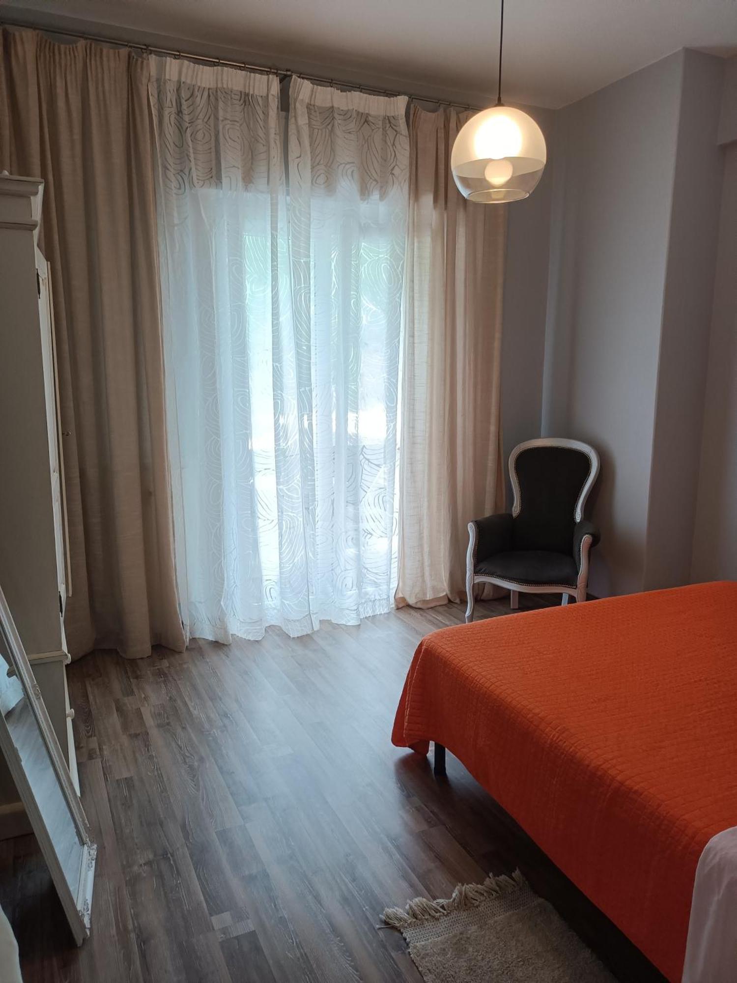 לה ספציה Deco & Retro Apartment מראה חיצוני תמונה